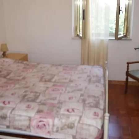 Apartment Zelia Lido Marini