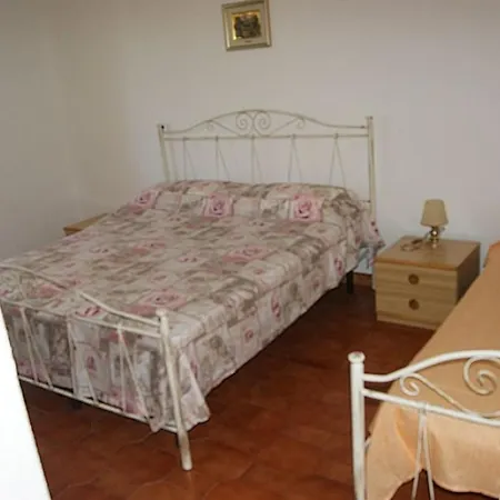 Zelia Apartment